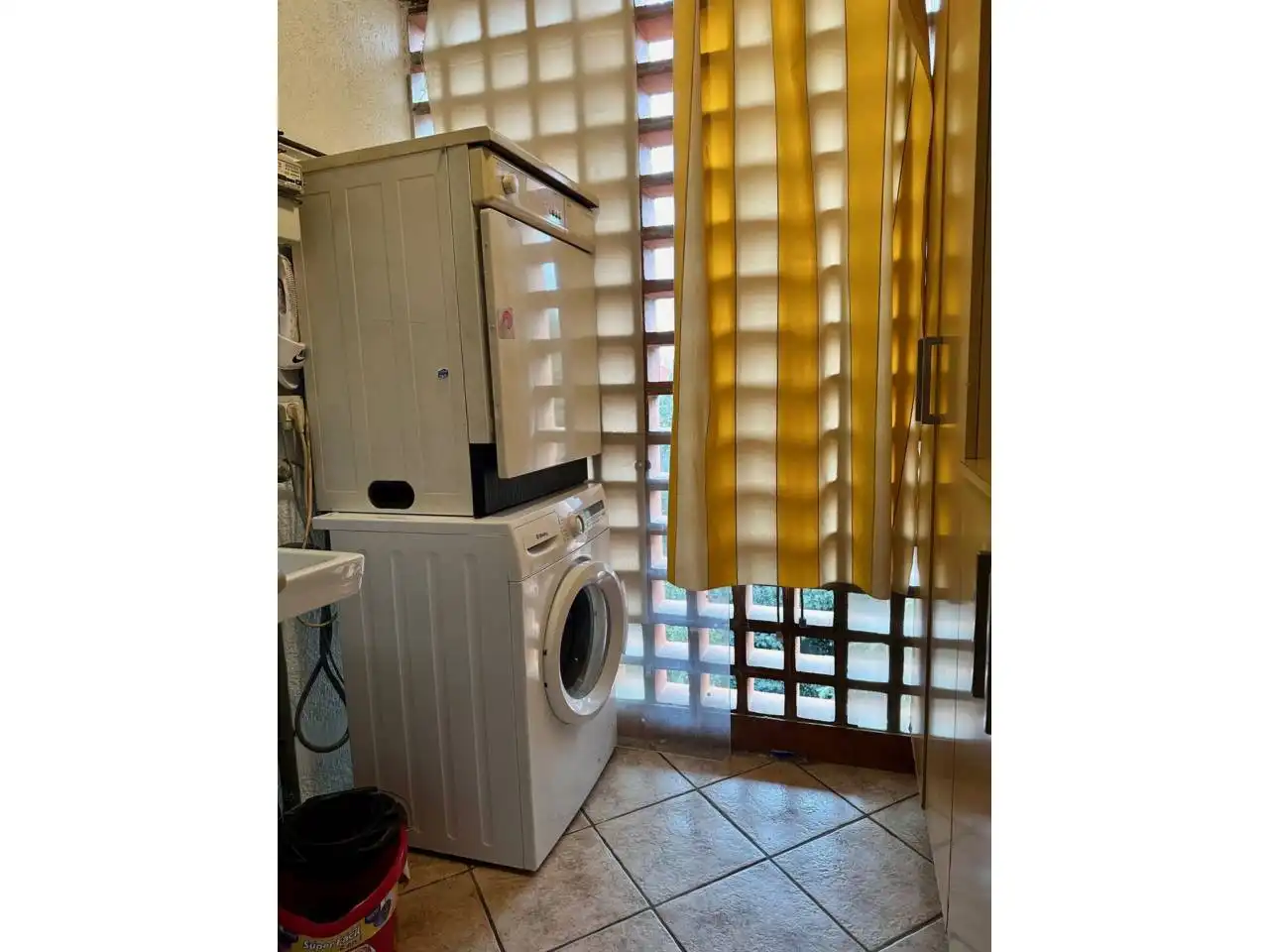 Außenansicht von Wohnung zum Verkauf in Vilanova del Vallès, Barcelona