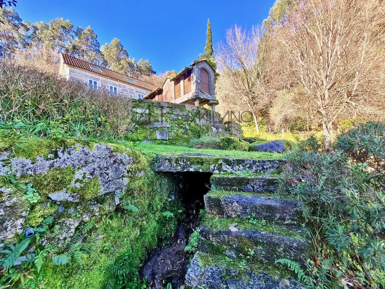 Außenansicht von Country house zum Verkauf in Gondomar mit Heizung, Privatgarten und Terrasse
