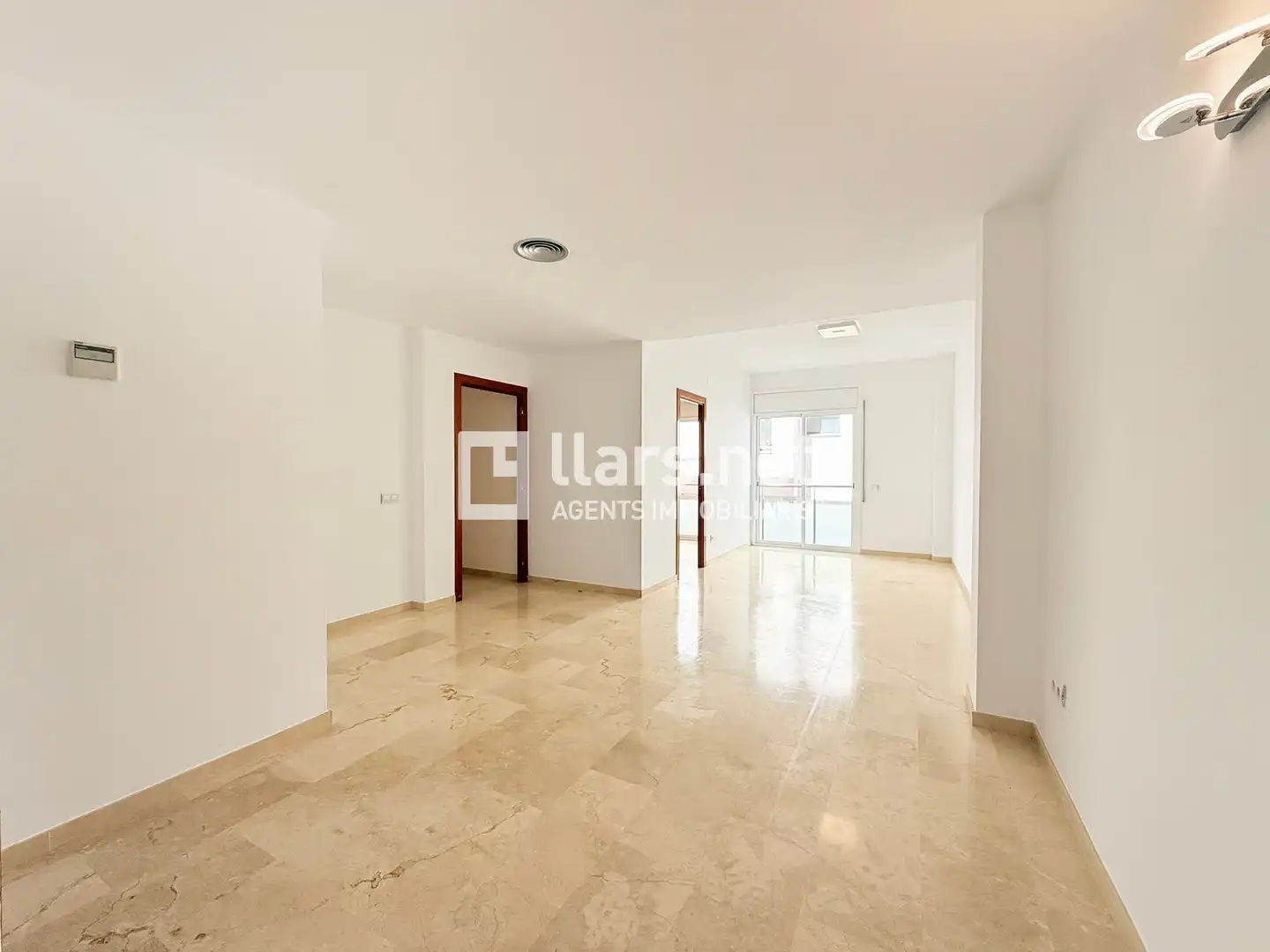 Flat for rent in Carrer dels Picapedrers, 2, Centre Vila