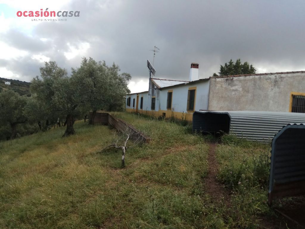 Country house zum verkauf in Villanueva de Córdoba mit Klimaanlage und Abstellraum