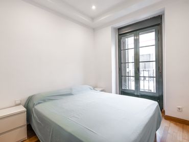 Piso con balcón en venta en Calle SAN ISIDRO LABRADOR