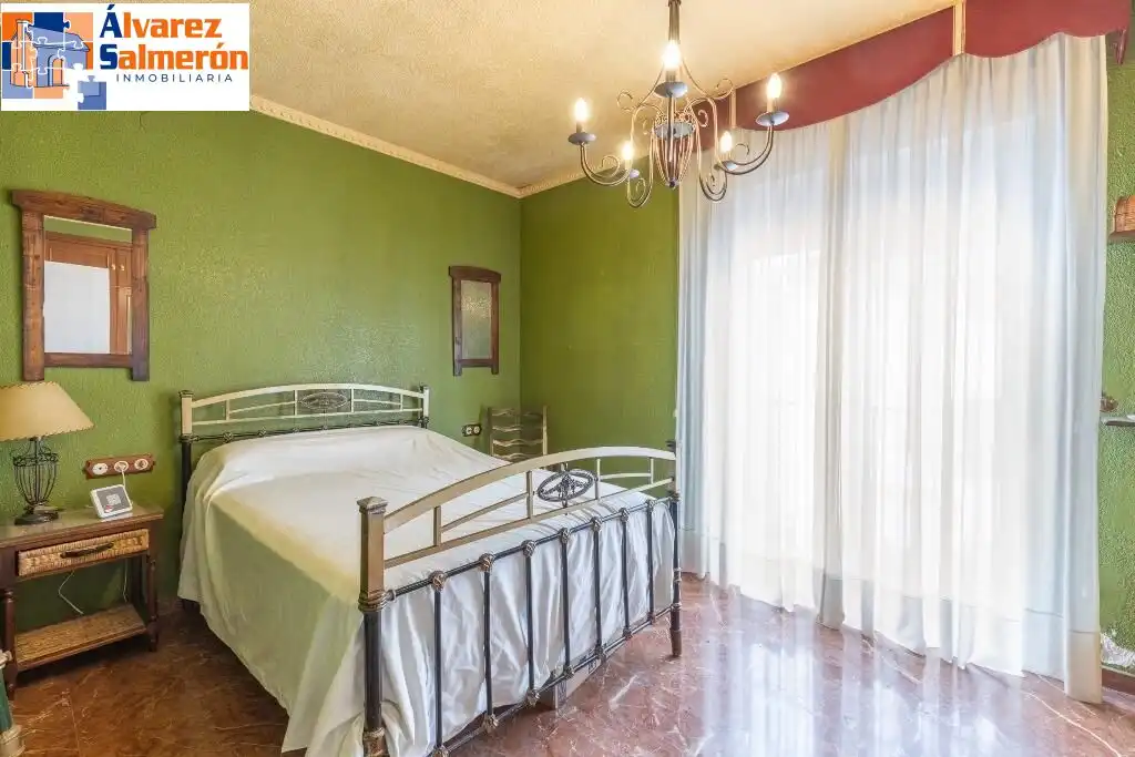 Bedroom of Detached homes for sale in Granada  with Terrace and Community pool