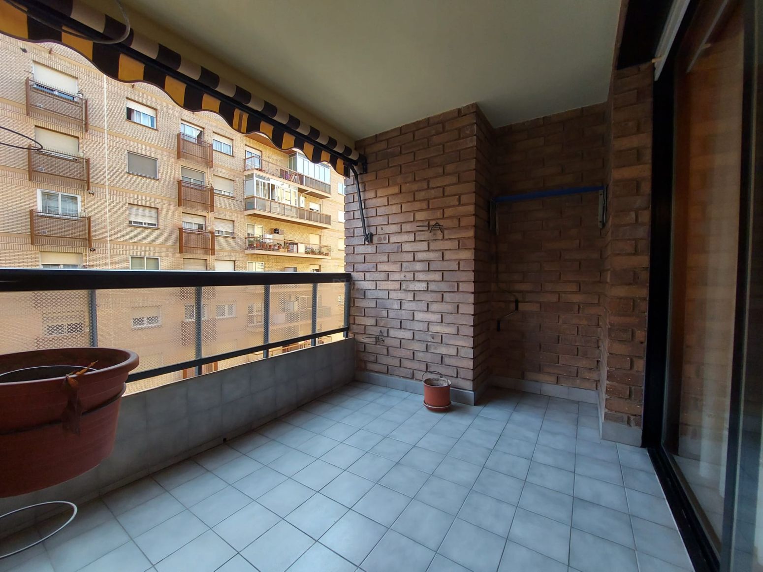 Terraza de Piso en venta en  Logroño con Calefacción, Parquet y Terraza