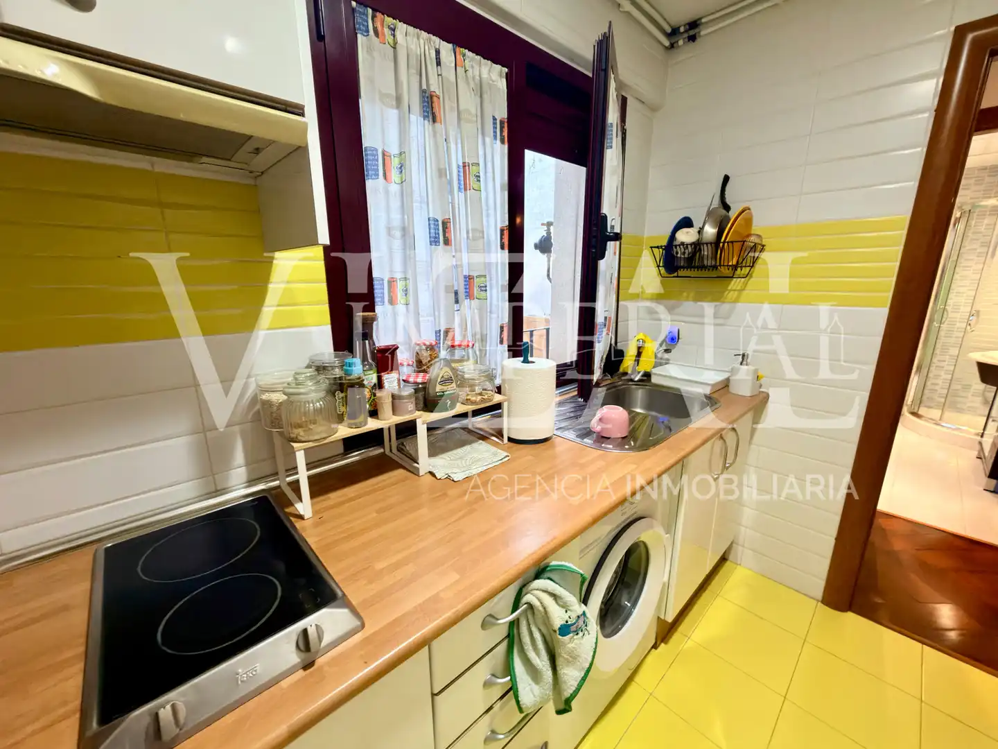 Cocina de Apartamento en venta en Toledo con Calefacción, Parquet y Trastero