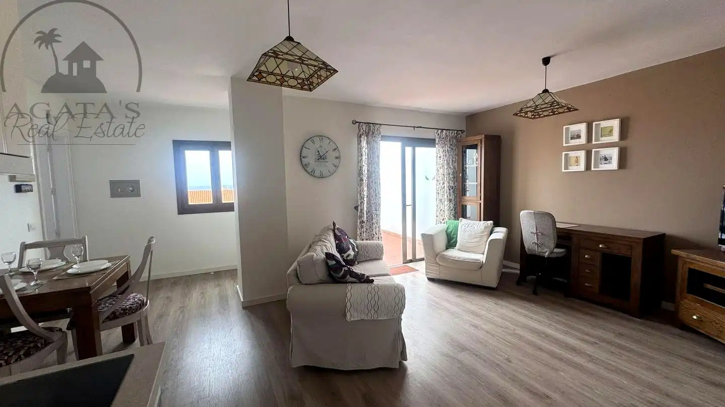 Sala de estar de Piso de alquiler en Garachico con Terraza y Amueblado