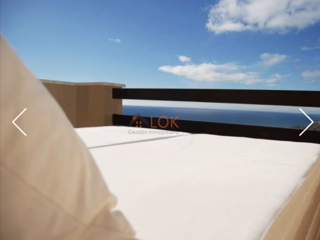 Terrace of Duplex for sale in Rincón de la Victoria