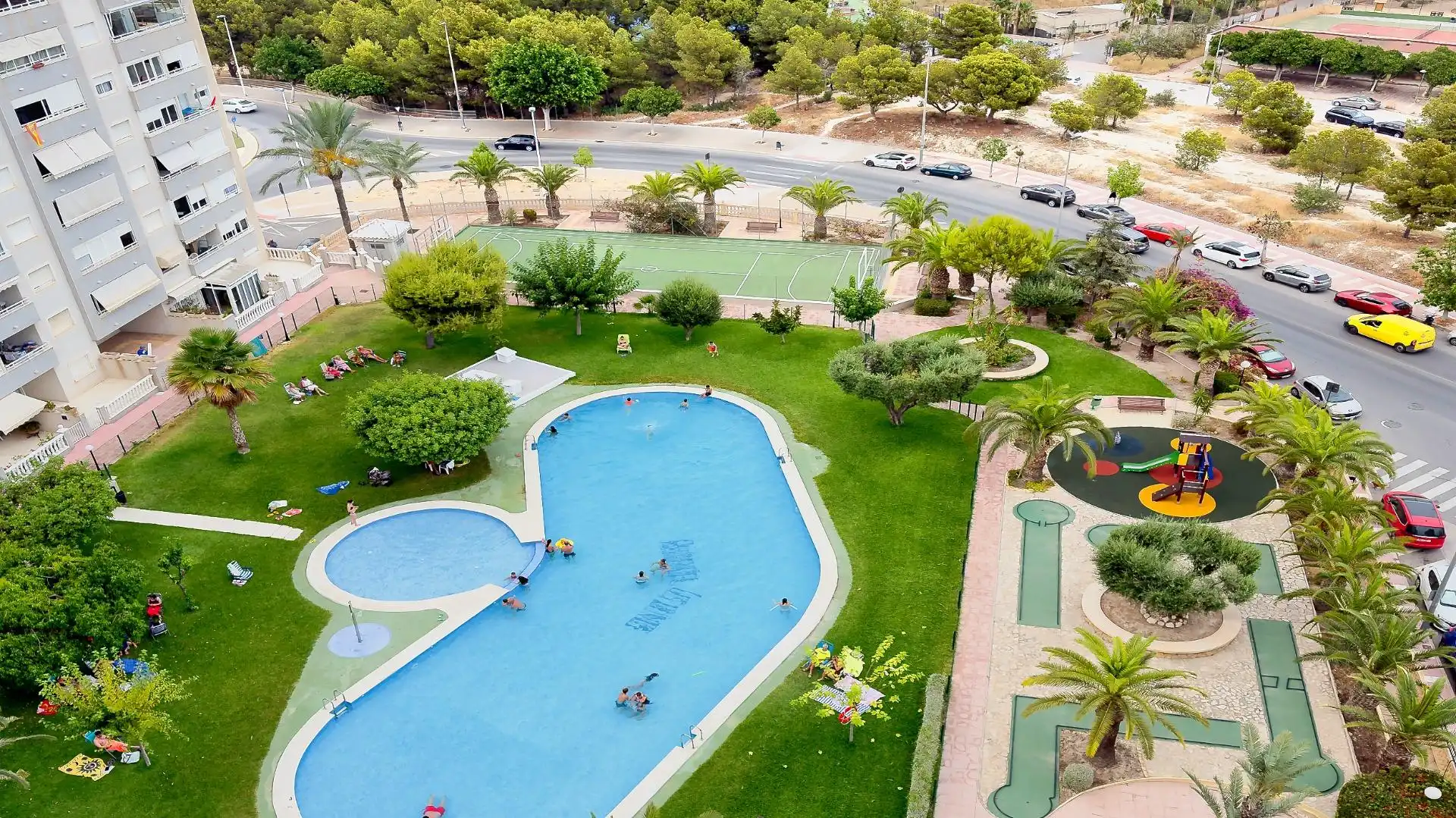 Piscina de Piso en venta en Villajoyosa / La Vila Joiosa con Trastero y Piscina comunitaria