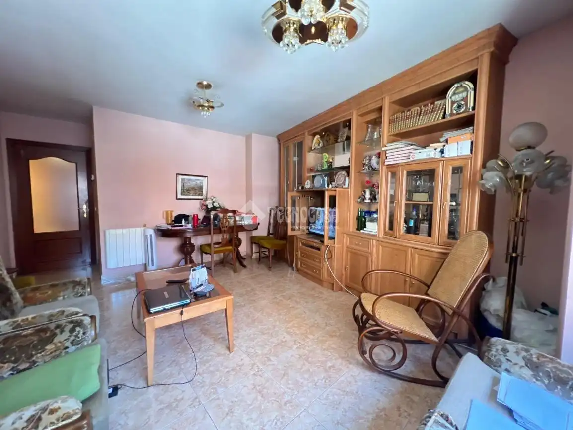 Living room of Flat for sale in Valladolid  with Heating and Terrace
