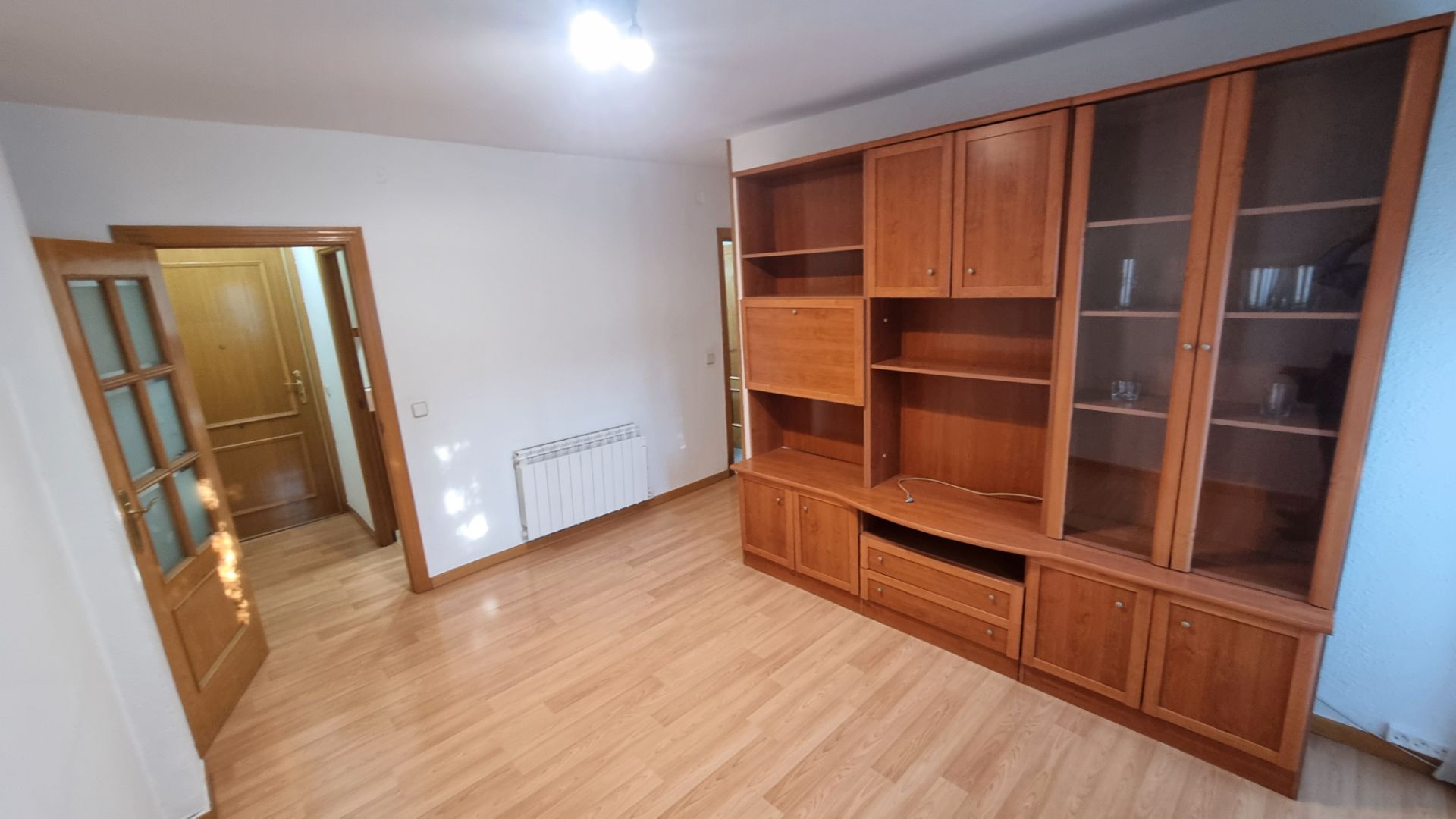 Living room of Flat for sale in  Madrid Capital  with Heating, Parquet flooring and Terrace