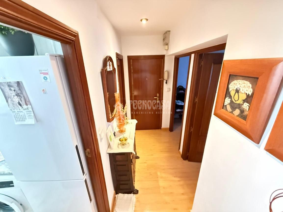 Flat for sale in Simancas, San Blas