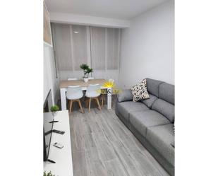 Sala d'estar de Apartament de lloguer en Cartagena amb Aire condicionat, Calefacció i Moblat