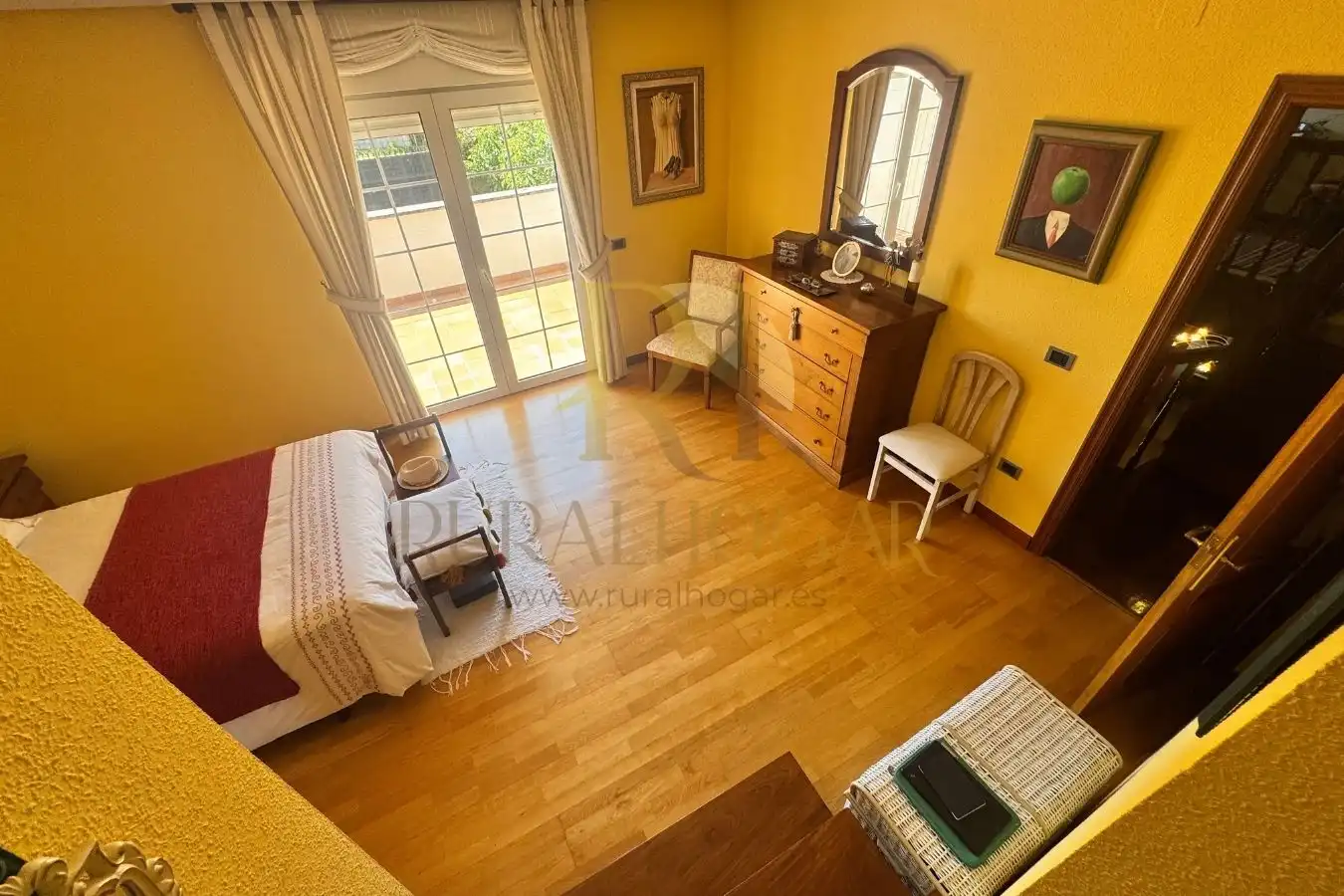Habitación de Casa o chalet en venta en Santovenia de la Valdoncina con Calefacción, Jardín privado y Parquet