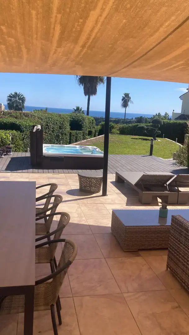 Terrace of Houses for sale in Estepona  with Air Conditioner, Private garden and Terrace