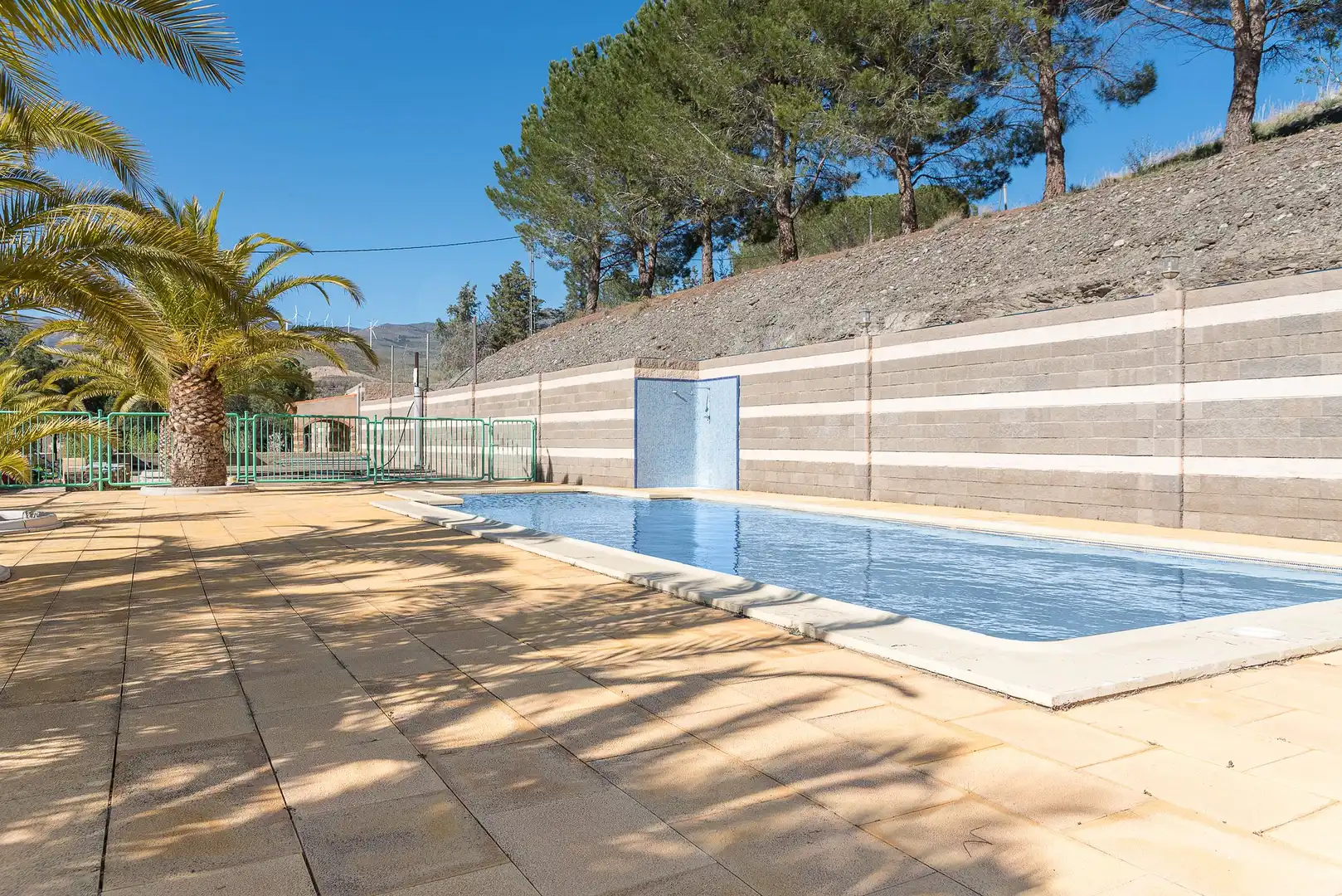 Casa rústica amb piscina en venda a Las Tres Villas, imagen 8