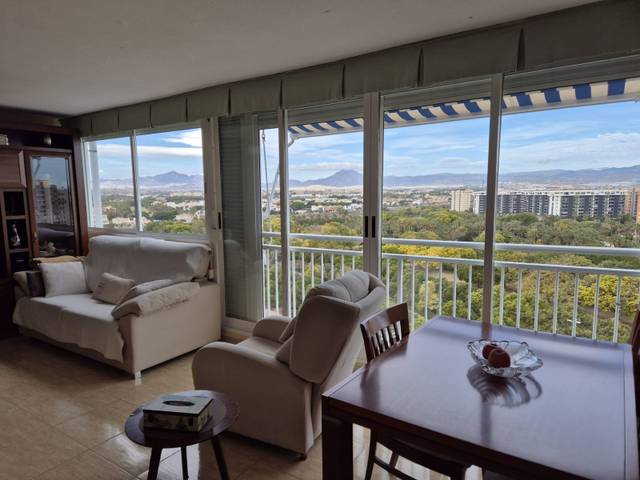 Apartamento en Venta en Playa de San Juan