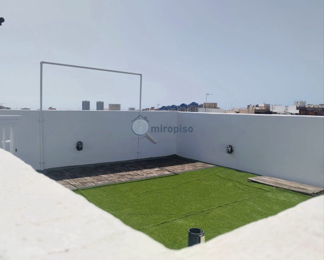 Terrassa de Pis en venda en  Santa Cruz de Tenerife Capital amb Terrassa