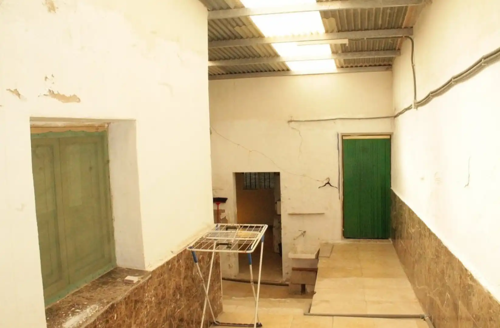 Country homes for sale in Fortuna  with Air Conditioner