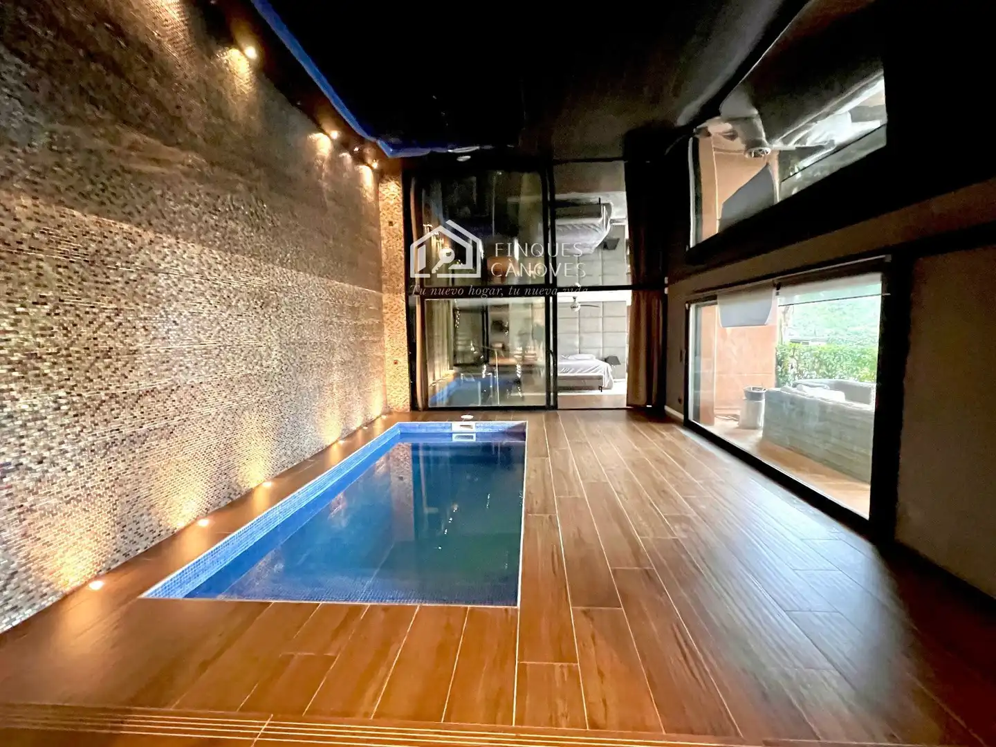 Piscina de Casa adosada en venda en Palamós amb Aire condicionat, Calefacció i Jardí privat