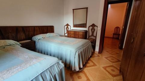 Foto 2 de Casa adosada en venda a Calle Luis Bretón, 7, Ocón, La Rioja