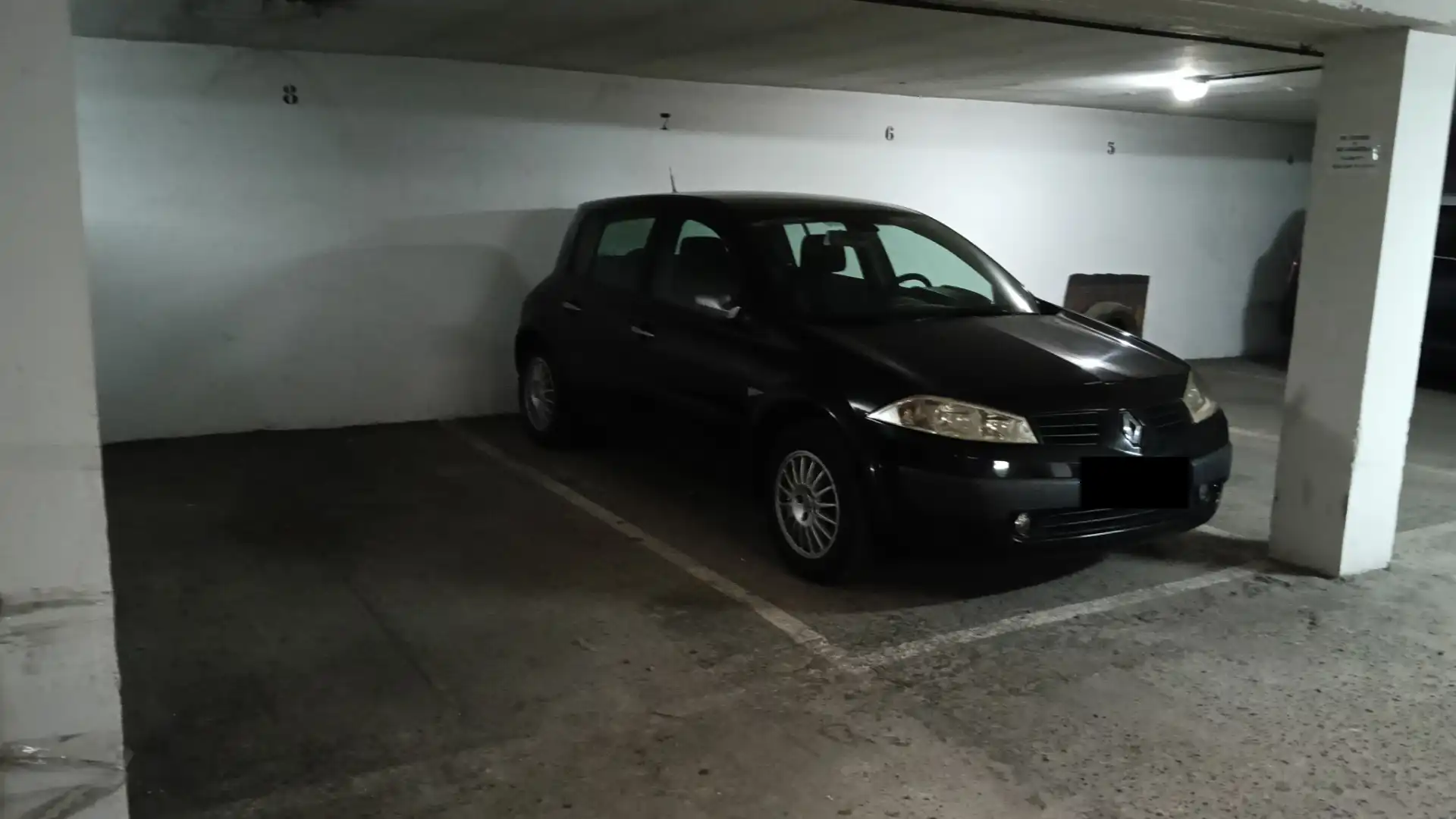 Einzelparkplatz mit Aufzug zur Miete in Calle de Miguel Ángel 7, imagen 4
