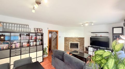 Foto 3 de Casa adosada en venta en Hontanares de Eresma, Segovia