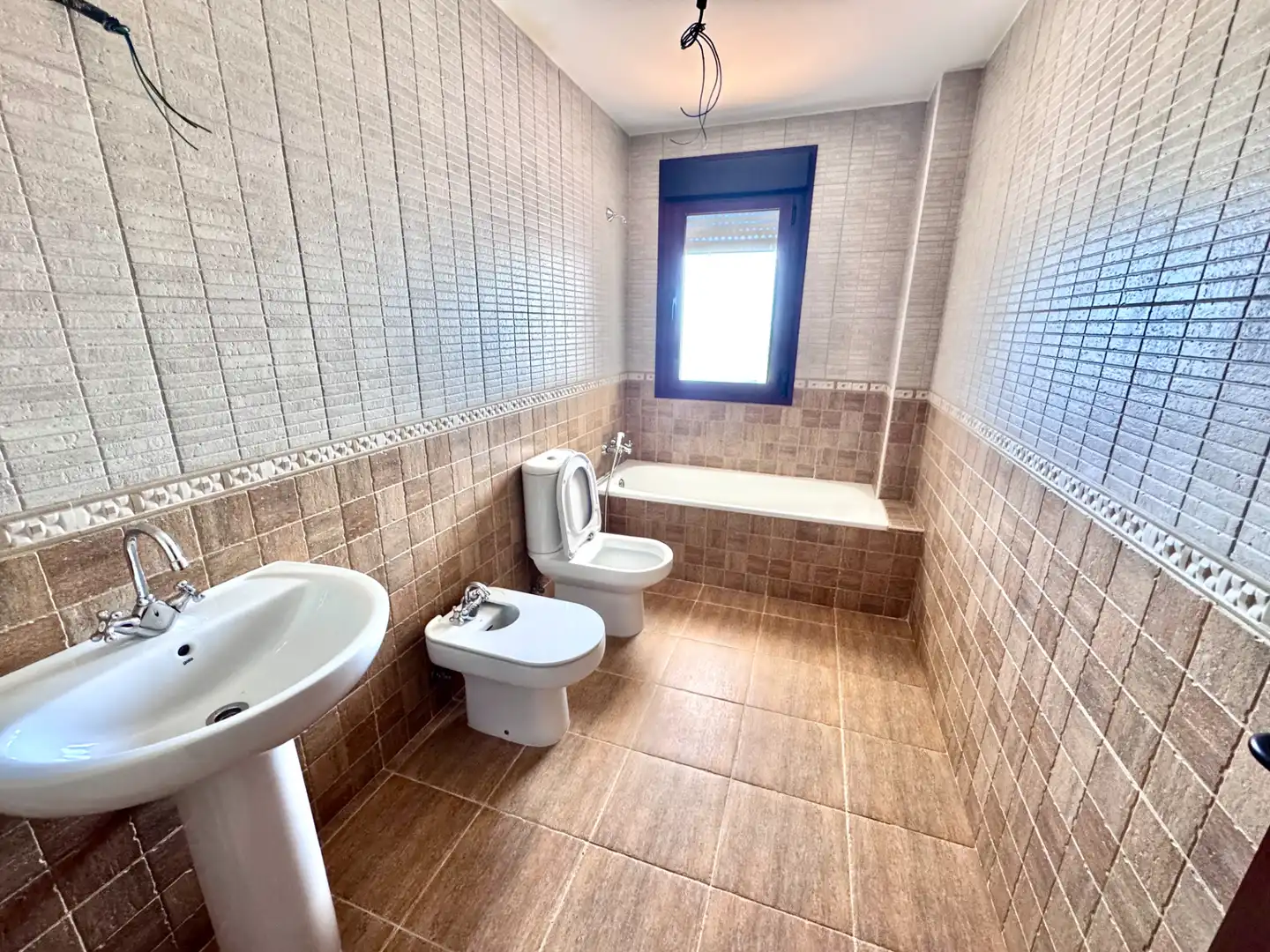 Baño de Apartamento en venta en Alpujarra de la Sierra con Terraza