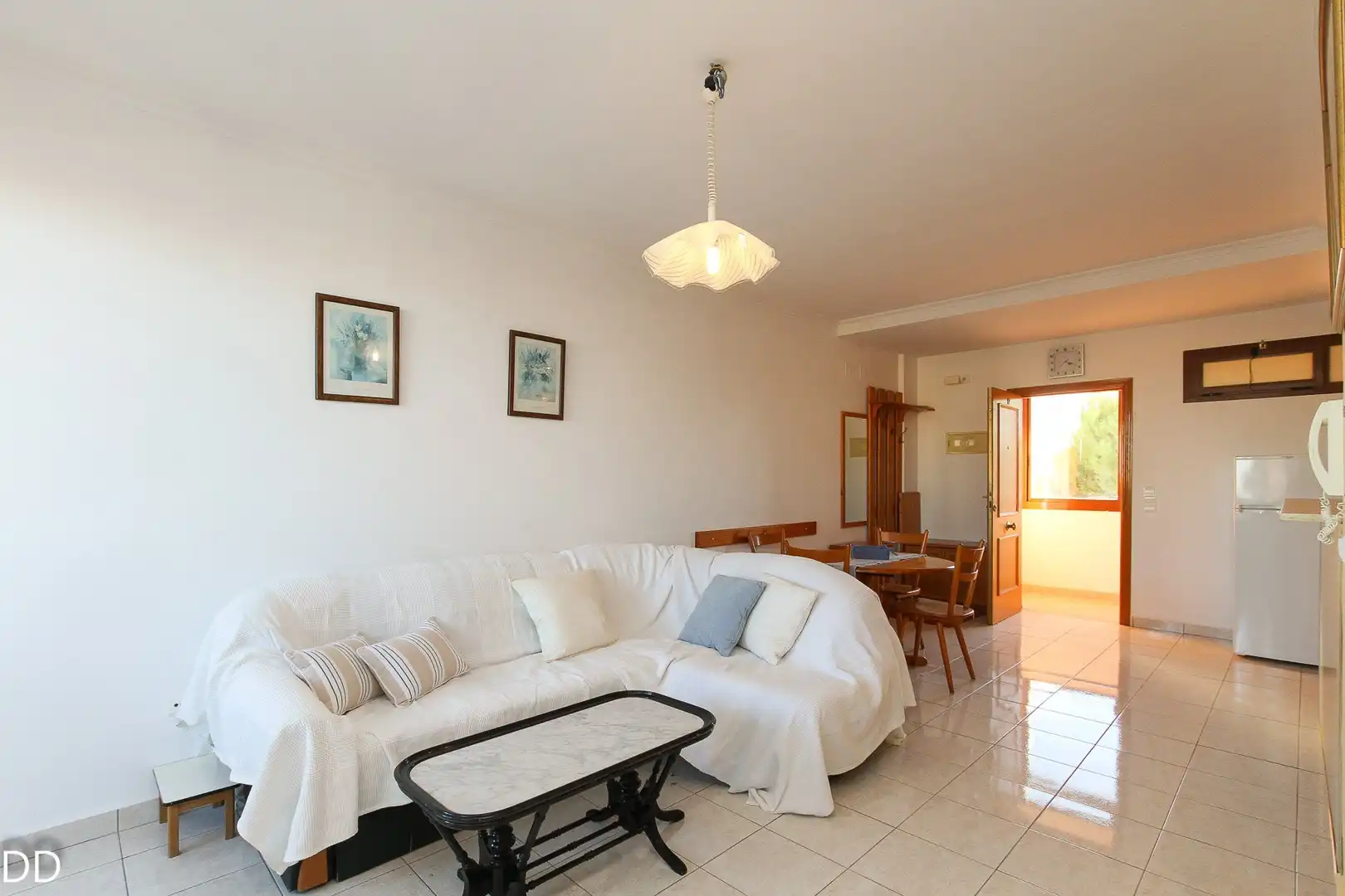 Sala d'estar de Apartament de lloguer en Dénia amb Jardí privat, Terrassa i Piscina