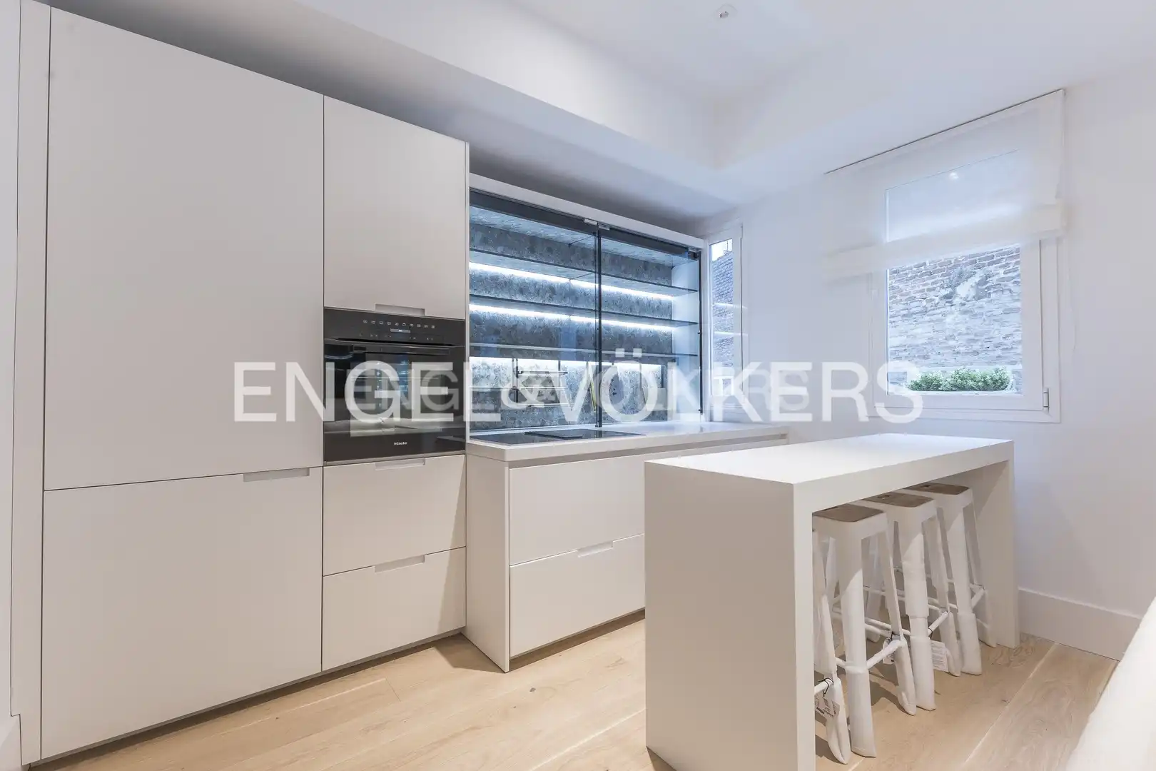 Kitchen of Flat for sale in Madrid  with Air Conditioner, Heating and Furnished