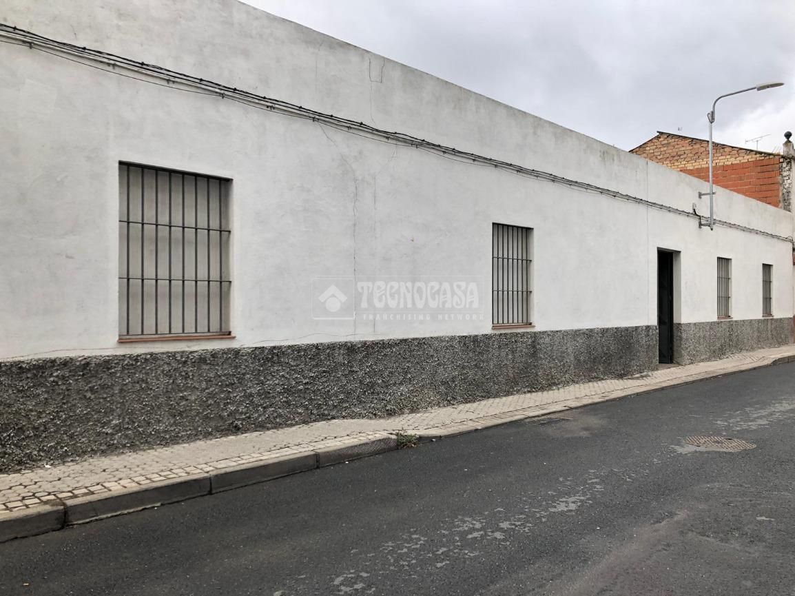 Vista exterior de Residencial en venda en  Sevilla Capital