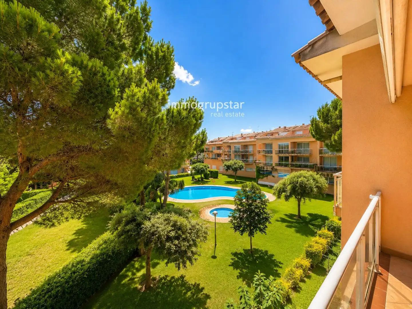 Garden of Attic for sale in Pals  with Air Conditioner, Heating and Terrace