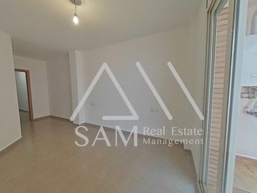 Appartamento con balcone in vendita a Ponent