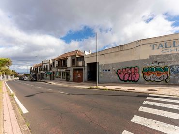 Industriegebäude zum Verkauf in Avenida de los Menceyes 116