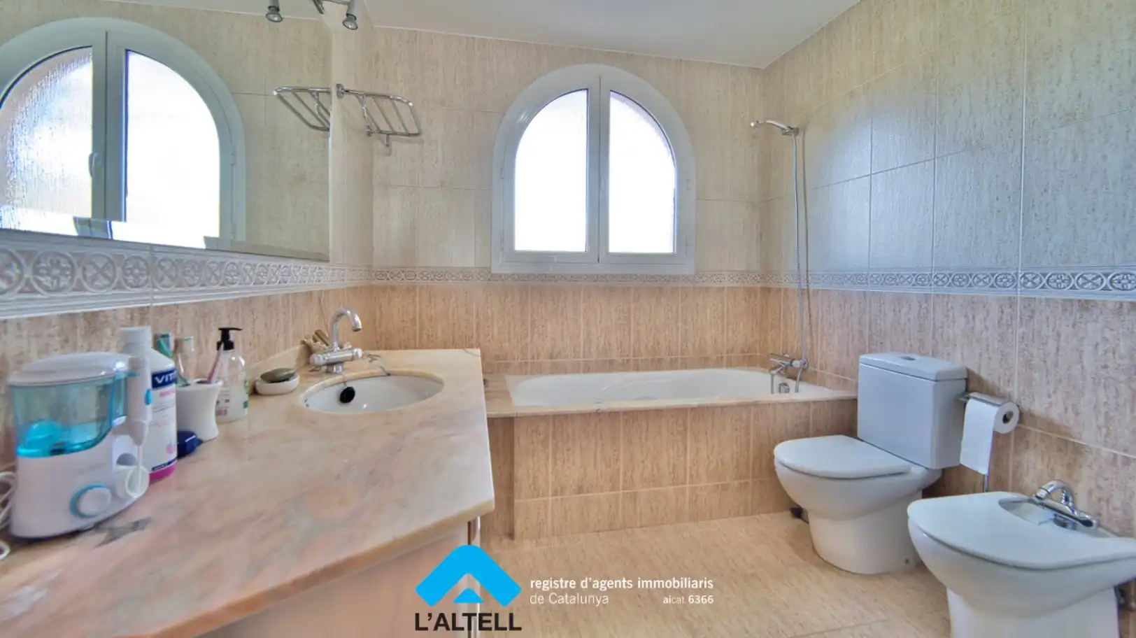 Bathroom of Houses for sale in L'Ametlla del Vallès  with Heating, Terrace and Storage room