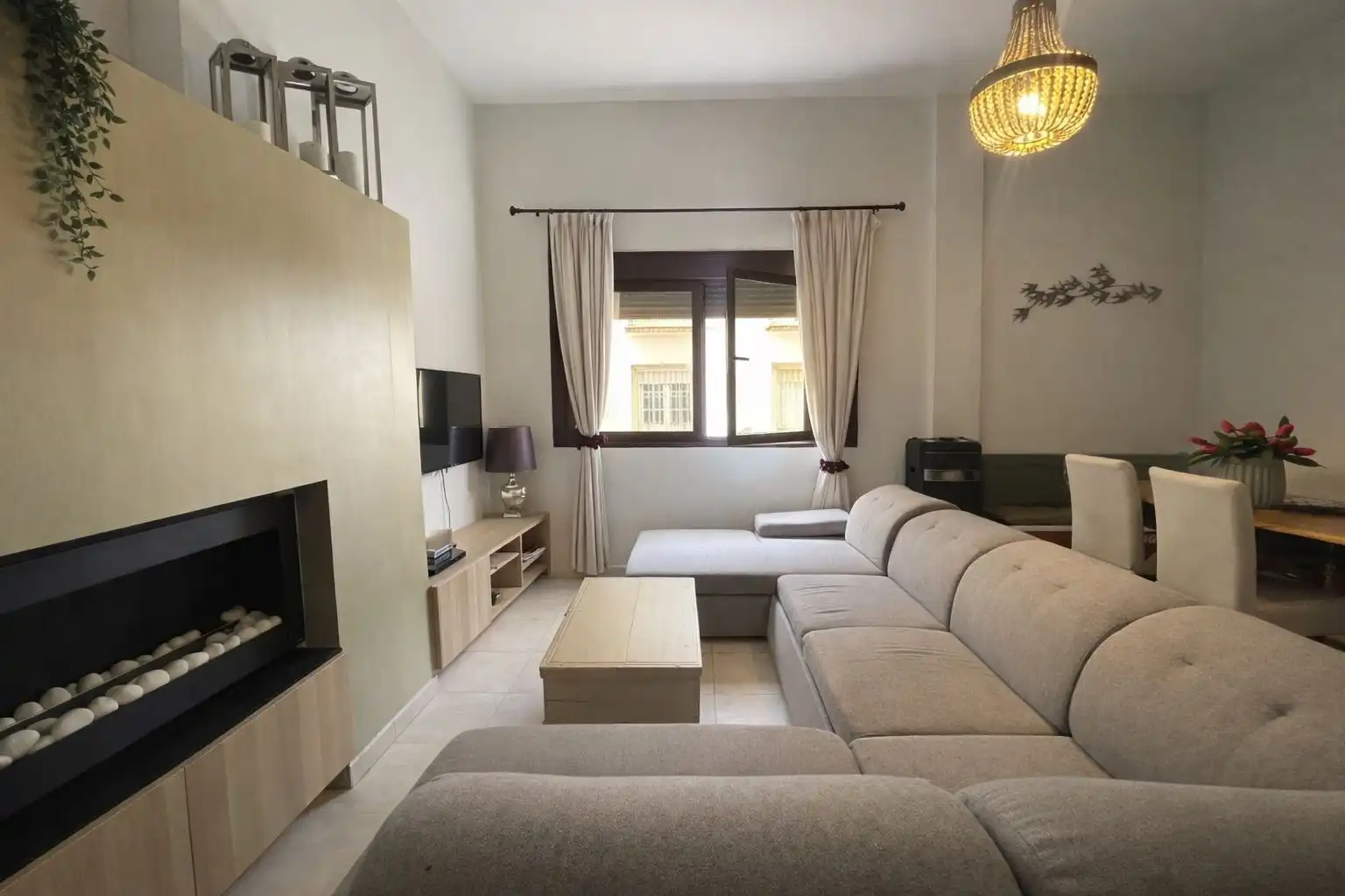 Wohnzimmer von Wohnung zum Verkauf in Colmenar mit Klimaanlage, Heizung und Terrasse