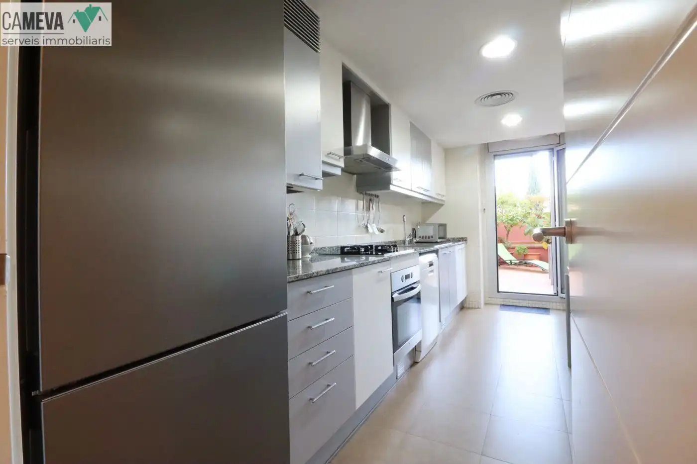 Küche von Wohnung zum Verkauf in Barberà del Vallès mit Klimaanlage, Heizung und Privatgarten