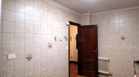 Foto 4 de Piso en venta en Zamora, 88, O Castro, Vigo