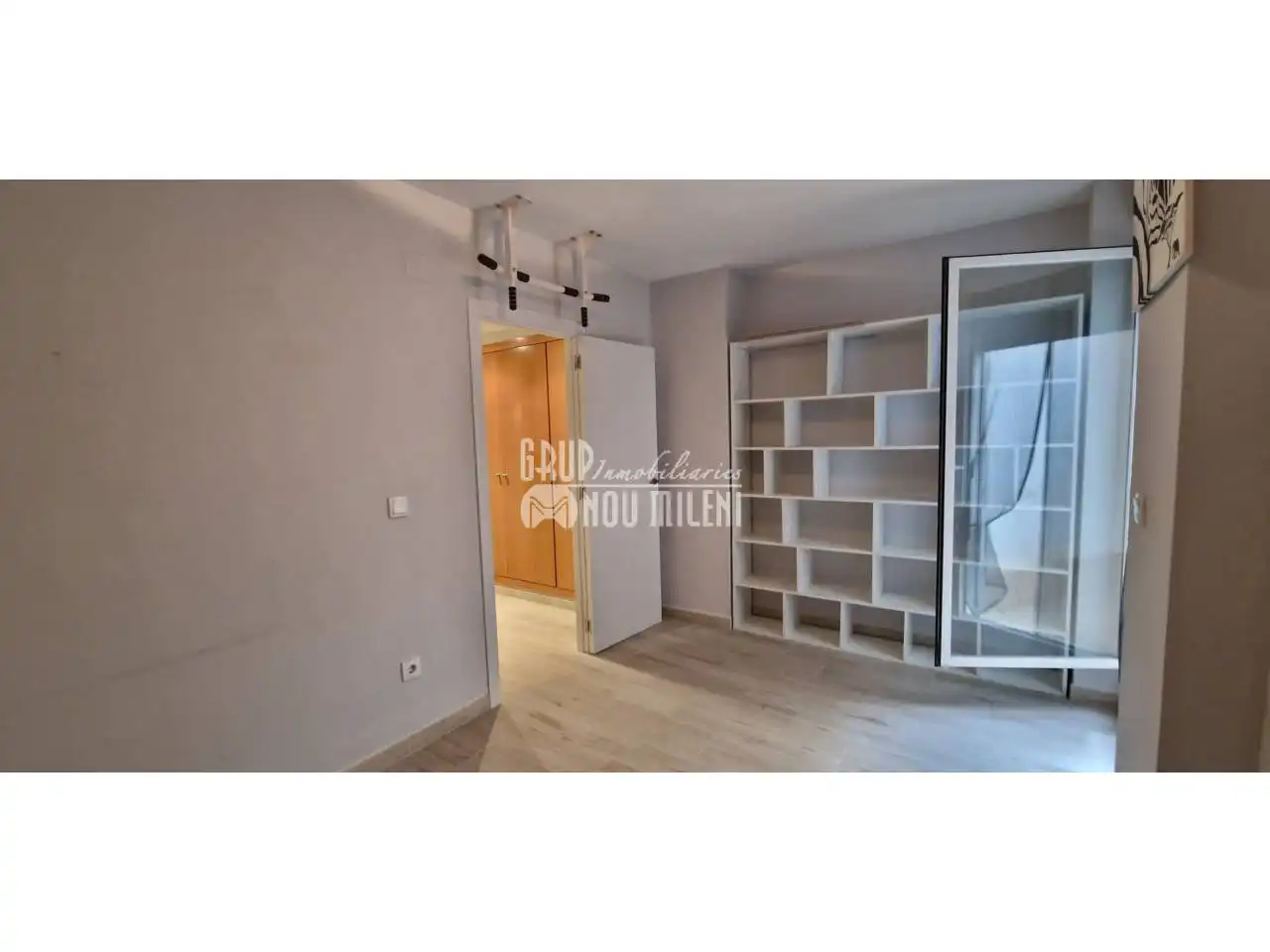 Habitación de Apartamento de alquiler en Catarroja con Aire acondicionado y Calefacción