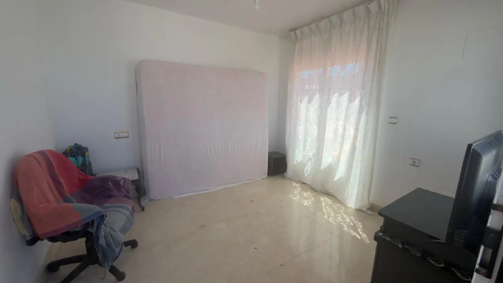 Dormitori de Casa adosada en venda en La Unión amb Aire condicionat, Jardí privat i Terrassa