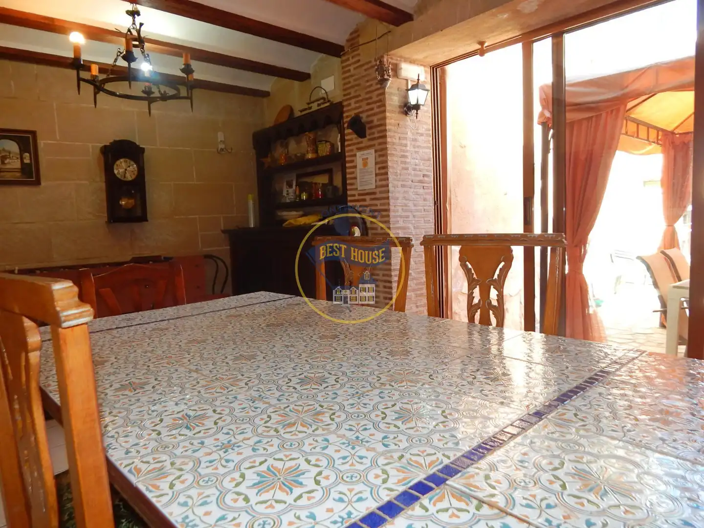 Houses for sale in El Palomar