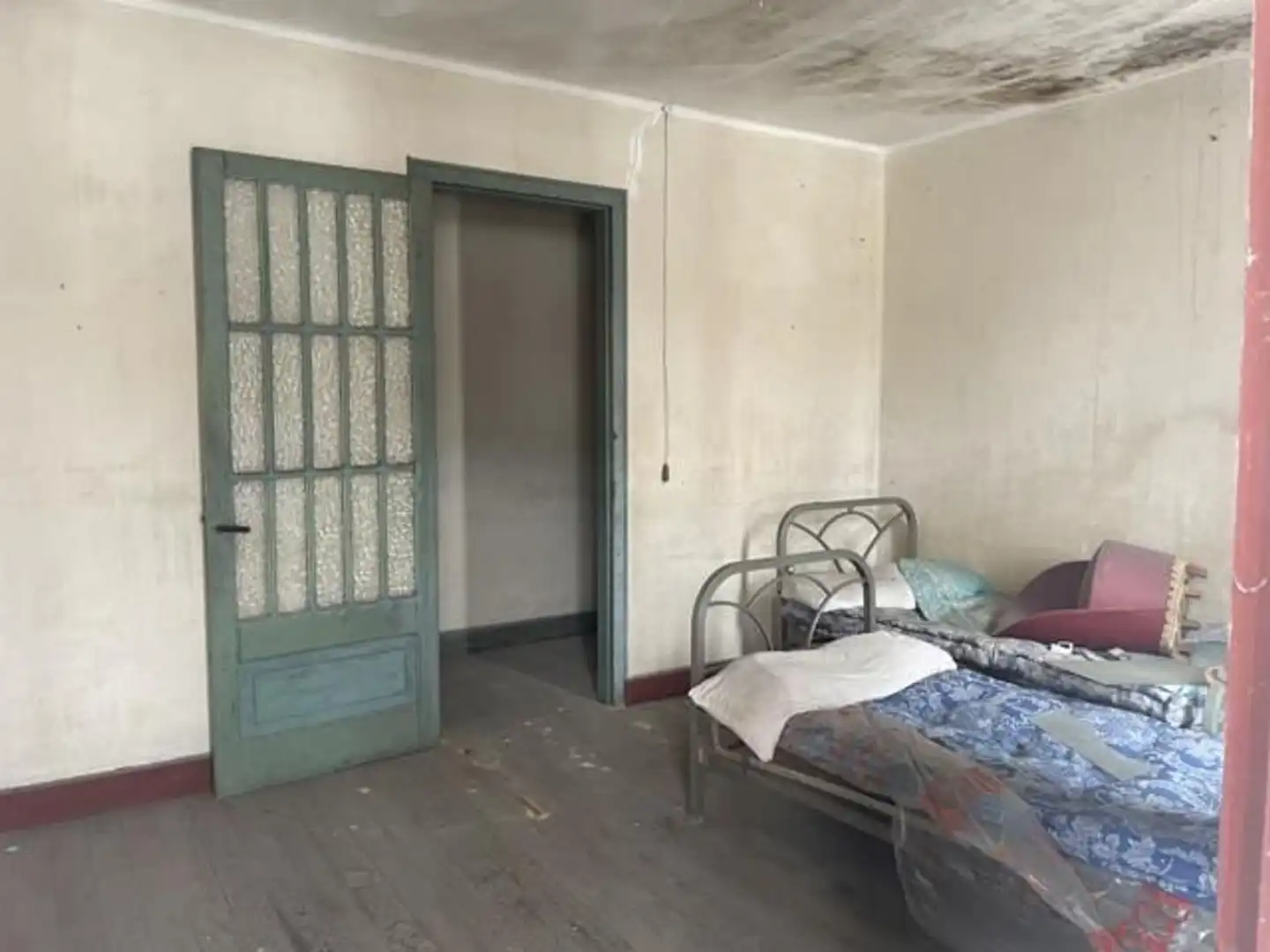 Dormitori de Casa o xalet en venda en Cariño amb Jardí privat