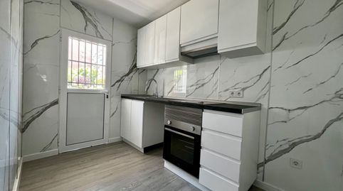 Foto 2 de Piso en venta en Calle de la Alcarria, Zarzaquemada, Leganés