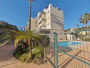 Pis amb piscina en venda a Urb Cerros del Águila - Ed Montebajo -