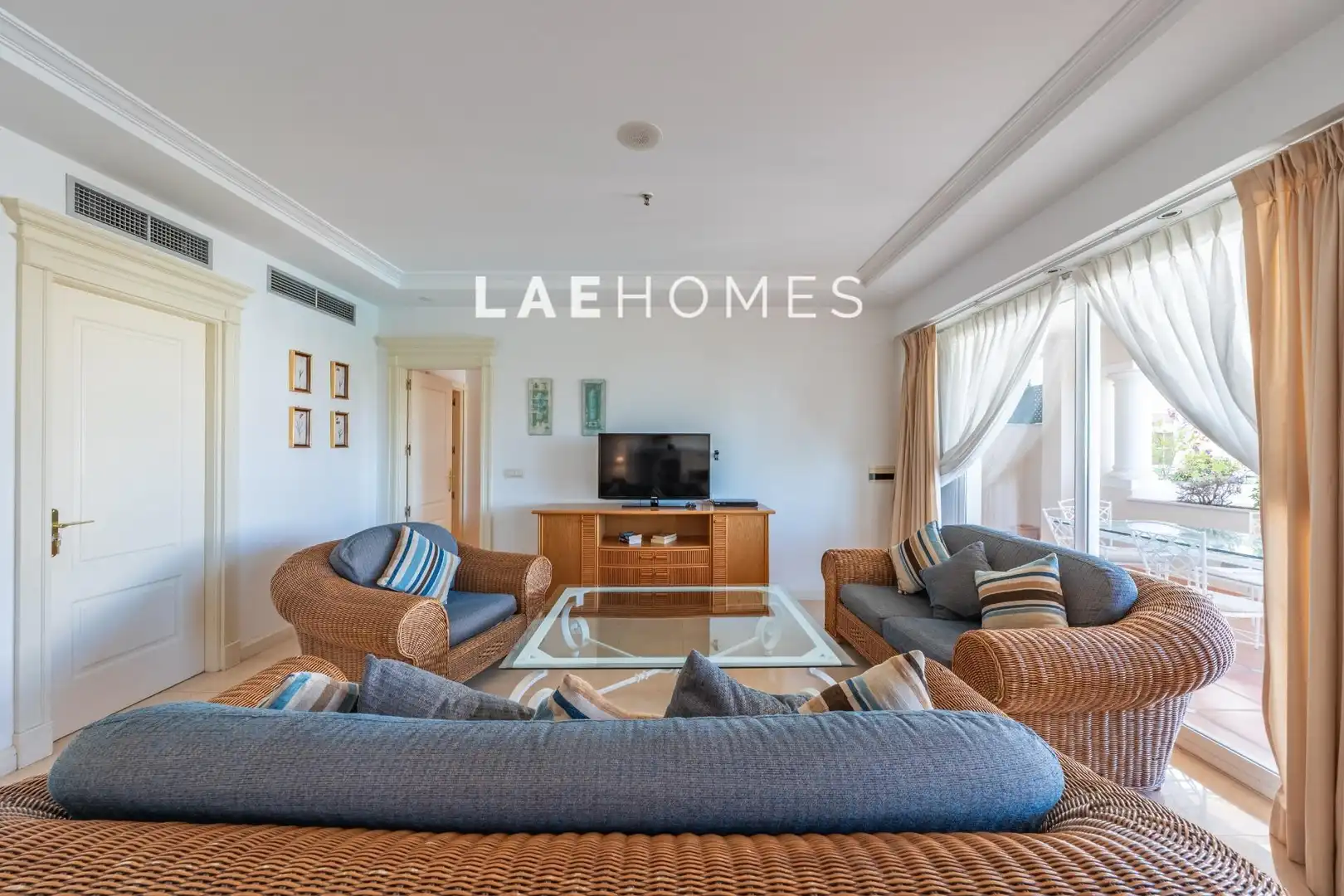 Sala d'estar de Apartament en venda en Marbella amb Aire condicionat, Calefacció i Terrassa