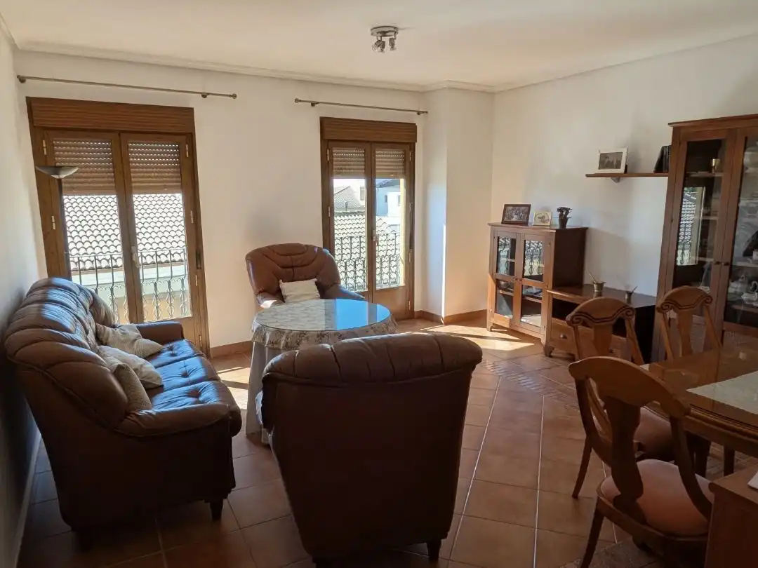 Living room of Flat for sale in Marmolejo, Jaén