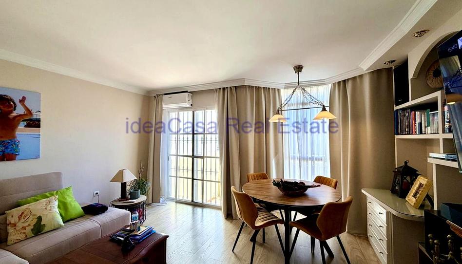 Foto 1 de Casa o xalet en venda a Torre de Benagalbón, Málaga