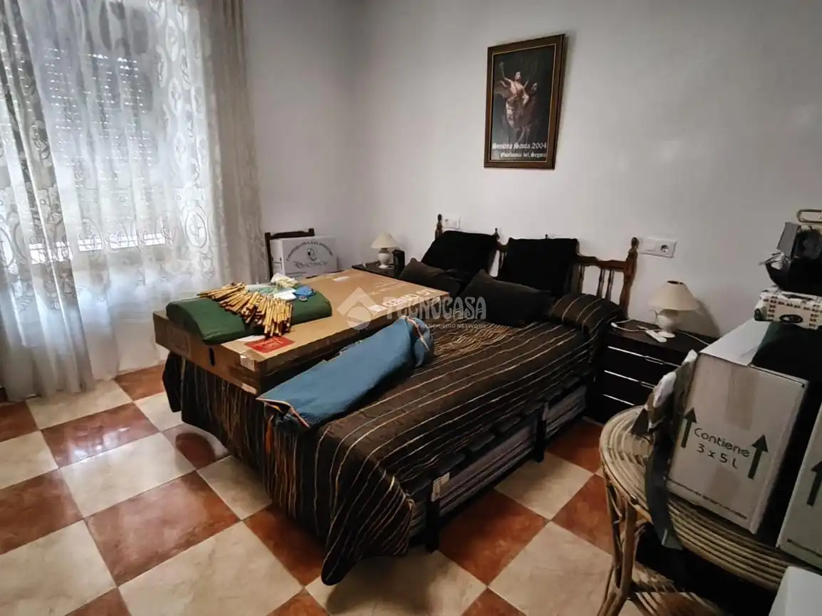 Dormitori de Casa adosada en venda en La Carolina amb Moblat