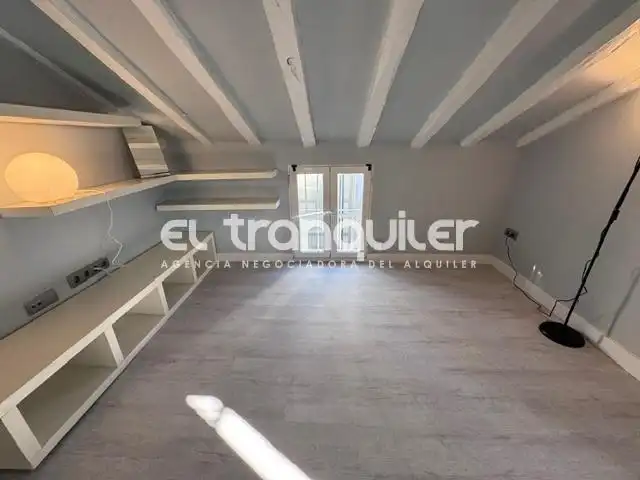 Estudio con ascensor en alquiler en Calle Libertad, imagen 3