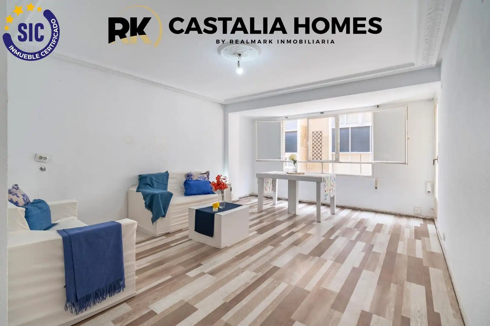 Habitación de Piso en venta en Castellón de la Plana / Castelló de la Plana con Trastero y Balcón