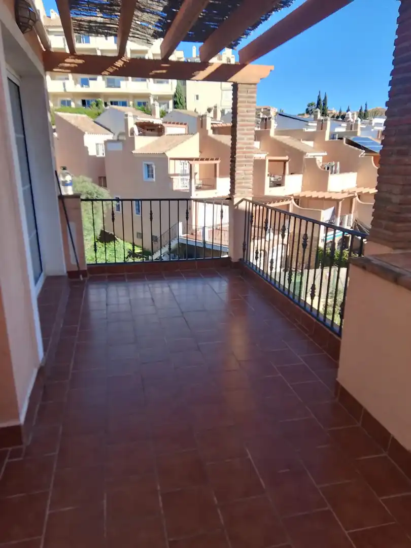 Terrasse von Haus oder Chalet zum Verkauf in Mijas mit Klimaanlage, Heizung und Privatgarten