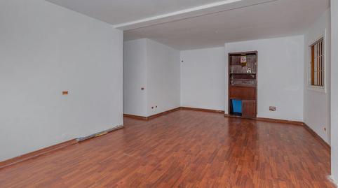 Foto 3 de Pis en venda a Calle Mariano Estanga Arias, Vistabella - Villa Benitez - Ballester,  Santa Cruz de Tenerife Capital